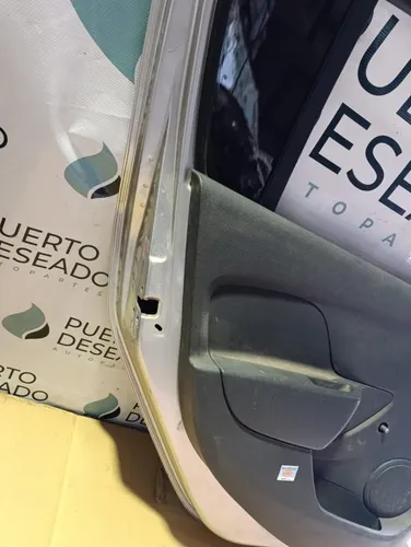 Puerta trasera izquierda — foto 5