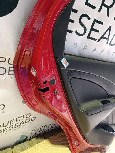 Puerta trasera izquierda — foto 2