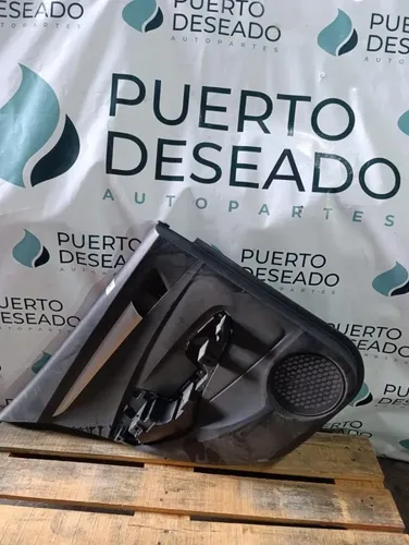 Tapizado de puerta trasera izquierda — foto 1