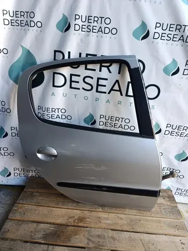 Puerta trasera derecha — foto 4