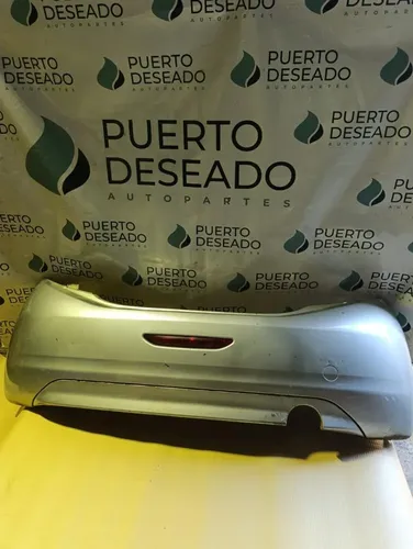 Paragolpes trasero — foto 1