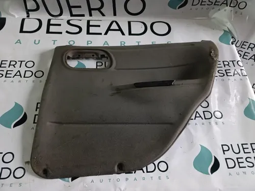 Tapizado de puerta trasera derecha — foto 1