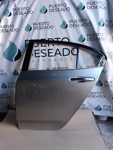 Puerta trasera izquierda — foto 1