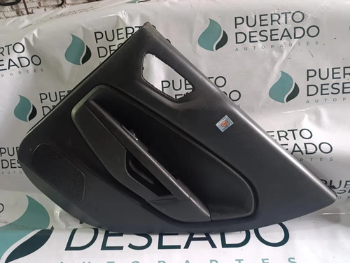 Tapizado de puerta trasera derecha — foto 1