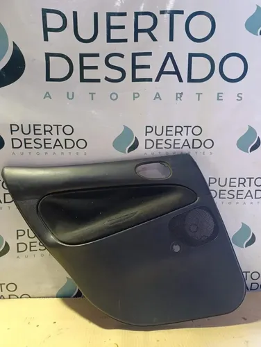 Tapizado de puerta trasera izquierda — foto 1