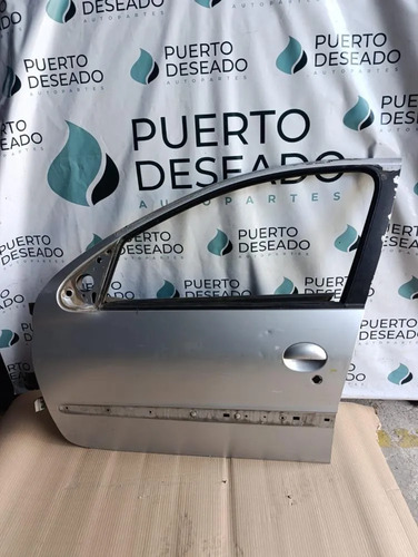 Puerta delantera izquierda — foto 1