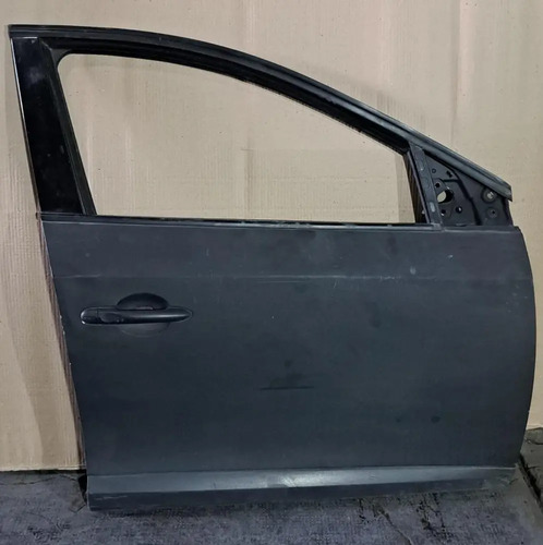 Puerta delantera derecha — foto 3