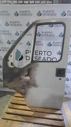 Puerta delantera izquierda — foto 2