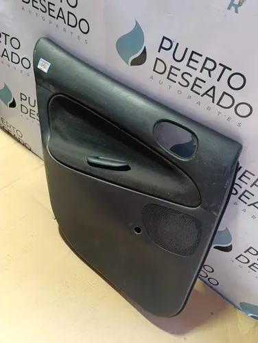 Tapizado de puerta trasera izquierda — foto 1